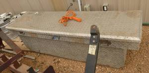 Truck tool box 60 wide at bottom, 74 at top