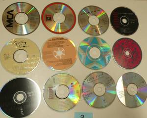 12 CD Lot - Jimmy Buffet, Pink Floyd, Van Halen, ZZ top, Beethoven, Beautiful girls, Counting crows, Leon Redbone, Foo Fighters, Pink Floyd(3)