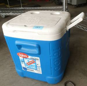 Igloo cooler