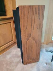 K63.5 Medium Oak Tri-set Standing Speakers from Klipsch & Associates inc.