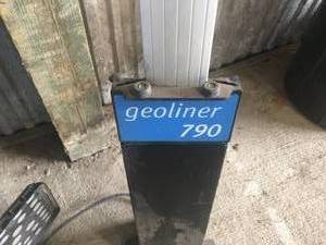 Geoliner 790 Alignment Machine