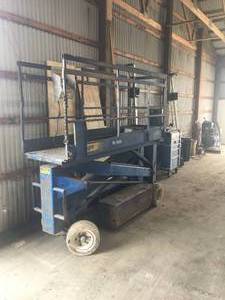 SL20 Upright Scissor Lift