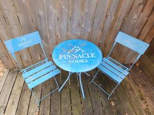 Pinnacle Vodka Caf Set