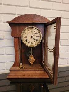 Antique Art Deco Sessions Mantel Clock