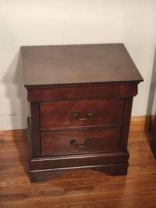 Classic Mahogany Bedside Table A