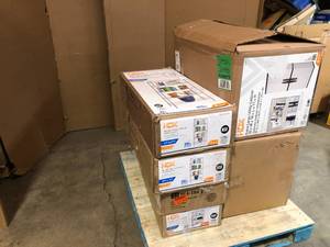 lot 31 image: Mix Lot of Assorted HDX Storage Shelves - Various Models and Conditions - Review all pictures