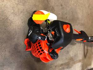 lot 37 image: Lot of 2 ECHO 21.2 cc Gas 2-Stroke Cycle Edgers - Customer Returns Review all pictures
