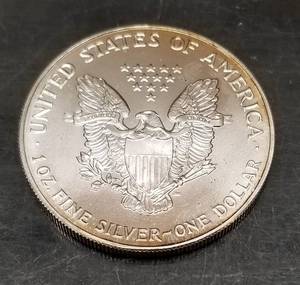 1993 AMERICAN SILVER EAGLE 1 TROY OZ .999 FINE SILVER DOLLAR