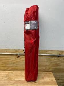 lot 40 image: PORTAL Hard Arm Folding Chair (red)