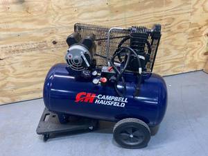 lot 4 image: CAMPBELL HAUSFELD 30 Gallon Air Compressor (VT6271)