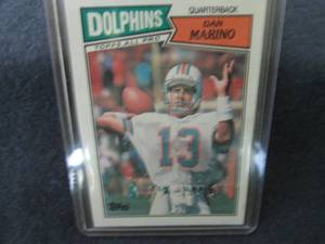 28. 1987 Topps Dan Marino...