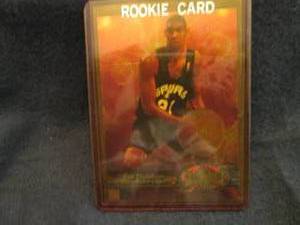 104. 1997-98 Metal Tim Duncan Rooki...