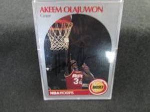 118. 1991 Hoops Hakeem Olajuwon Aut...