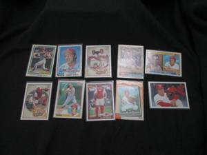 192. 10 Johnny Bench Cards...