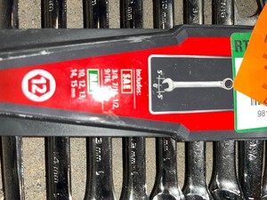 Husky Ratcheting Combination Wrench Set, SAEMM (10-Piece)