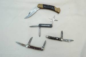 pocket knives