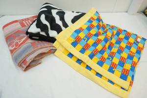 baby quilt and throw blankets