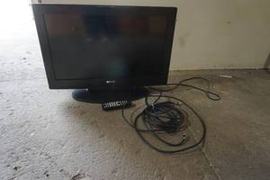 Sanyo 26 flat screen television