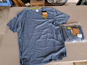 lot 1190 image: Lot of (2) The North Face Mens Size Large T-Shirts
