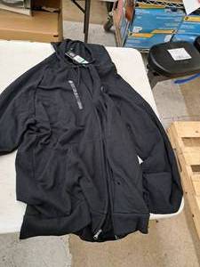 lot 1893 image: Under Armour Mens Size Large Hooded Sweatshirt