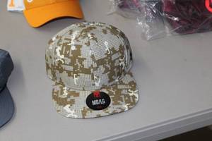 lot 1922 image: Under Armour MDLG Baseball Cap
