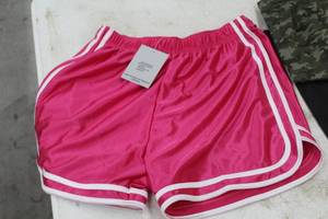 lot 1980 image: Ixspa Womens Size Large Shorts