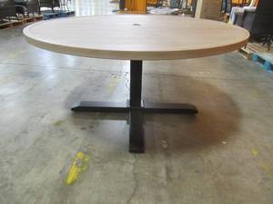 lot 106 image: Hampton Bay Devonwood Light Brown Steel Outdoor Dining Table, GC11182ASETLHEN.