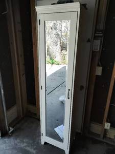 Mirrored Cabinet