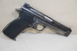 Vintage 1935A 7.65 Longue Semi Automatic French Service Pistol