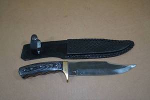 Stainless Steel Blade Knife with Wood Handle and Leather Sheath