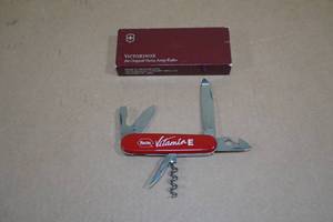 Roche Vitamin E Victorinox Swiss Army Pocket Knife