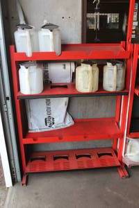 lot 786 image: Metal Storage Rack 4-tier