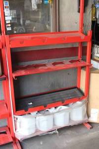 lot 785 image: Metal Storage Rack 4-tier