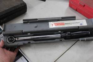 lot 851 image: Craftsman Microtork Torque Wrench