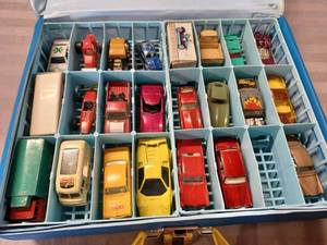 Vintage Vinyl Matchbox Superfast Collectors Carrying Case with 4 Plastic Trays and 24 MatchboxLesney Trucks, Cars and Camper