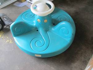 spinning kids outdoor toy ...