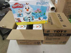 2 cases of 3 disney frozen olafs sl...