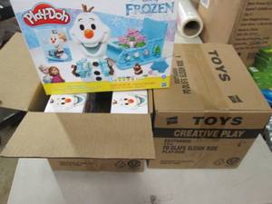2 cases of 3 disney frozen olafs sl...
