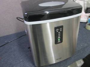 NewAir Portable Ice Maker open box,...