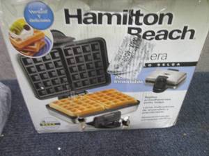 Hamilton Beach Belgian Style Waffle...