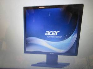 Acer V6 Series B 17 LED Monitor op...