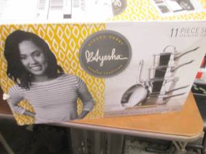 Ayesha Curry Home Collection 11-Pc....