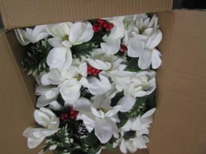 Box of Holiday Artificial Magnolia ...