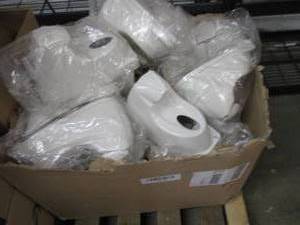 Box of Huntington Foam Dispensers...