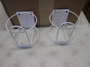 Box of Metal Holders 5.5 inch...