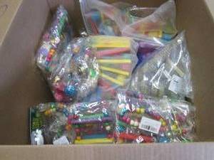 Box of Pet Bird Perches & Toys...