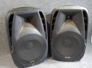 lot 16 image: Pair of Gemini 12 Powered Speakers