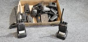 lot 120 image: (12) Walkie Talkies