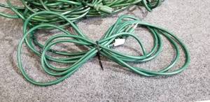 lot 109 image: Extension Cords, Medium Size