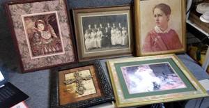 lot 49 image: Vintage Photographs